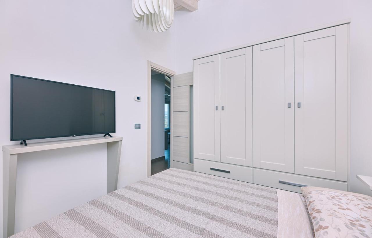 Residence Villa Rosi Laureana Cilento エクステリア 写真