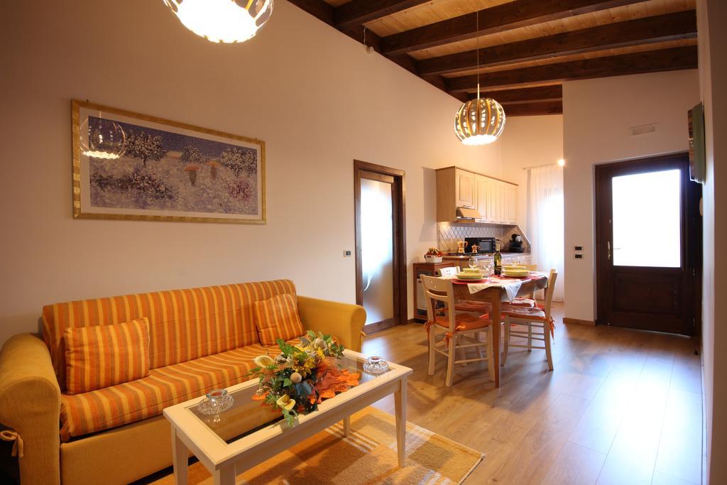 Residence Villa Rosi Laureana Cilento エクステリア 写真